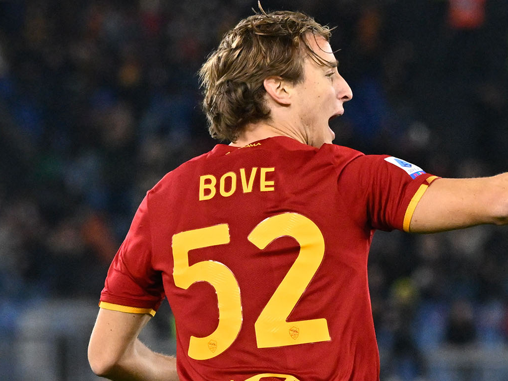 Roma, pressing del Francoforte per Bove: la situazione