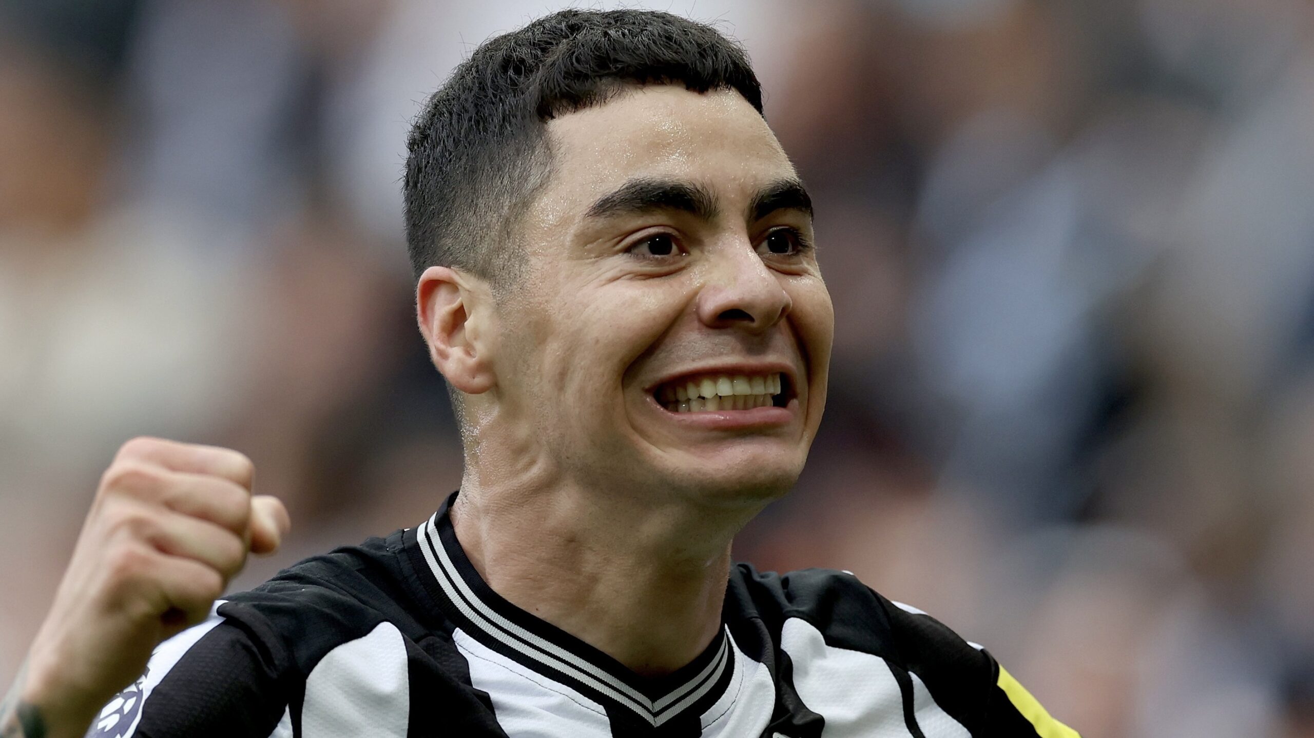 Almiron - X Newcastle