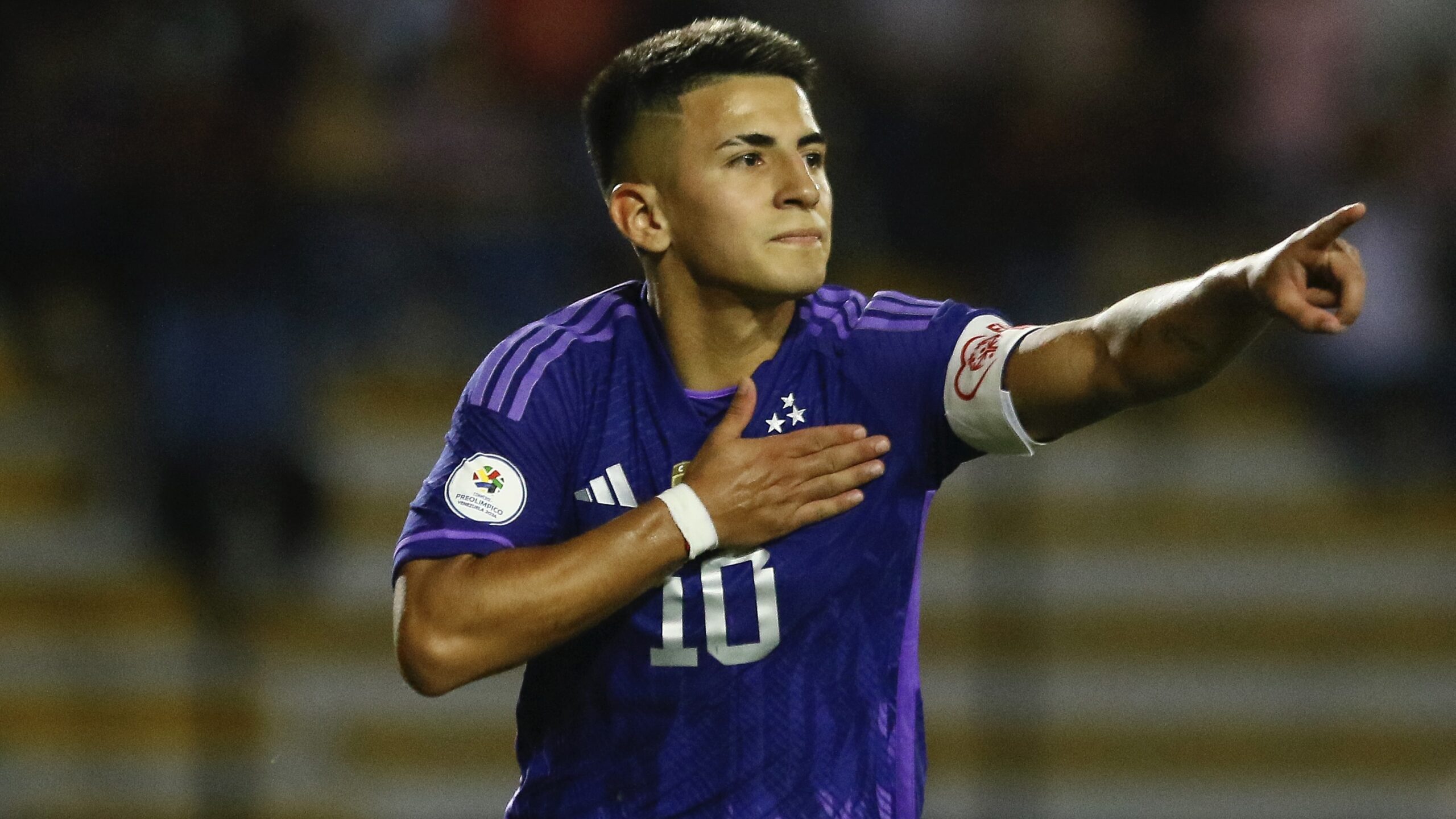 Thiago Almada va al Botafogo, ma nel suo futuro c'è il Lione