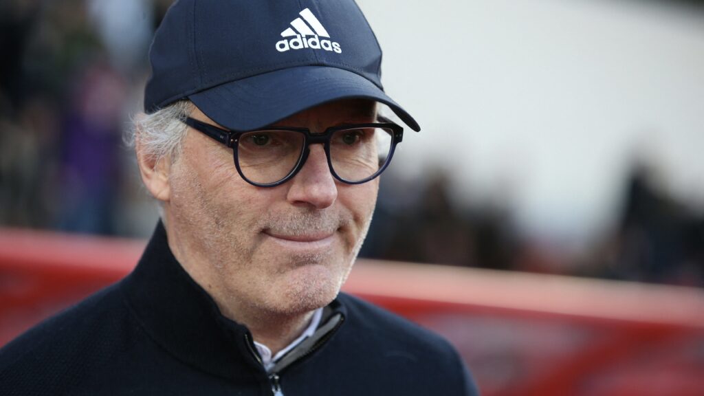 Laurent Blanc, ex-allenatore della nazionale francese, sarà il nuovo tecnico sulla panchina dell'Al-Ittihad.