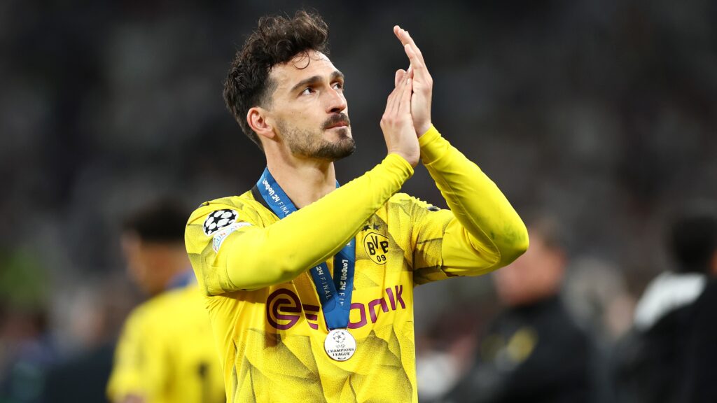 Bologna, si pensa ad Hummels per la difesa
