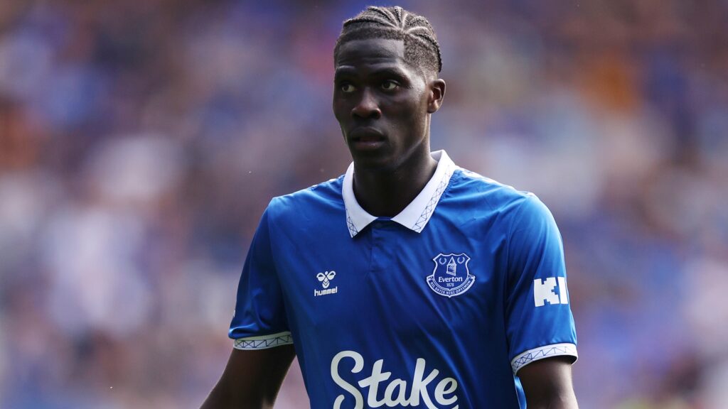 Aston Villa, vicinissima la chiusura di Amadou Onana dall'Everton: le cifre