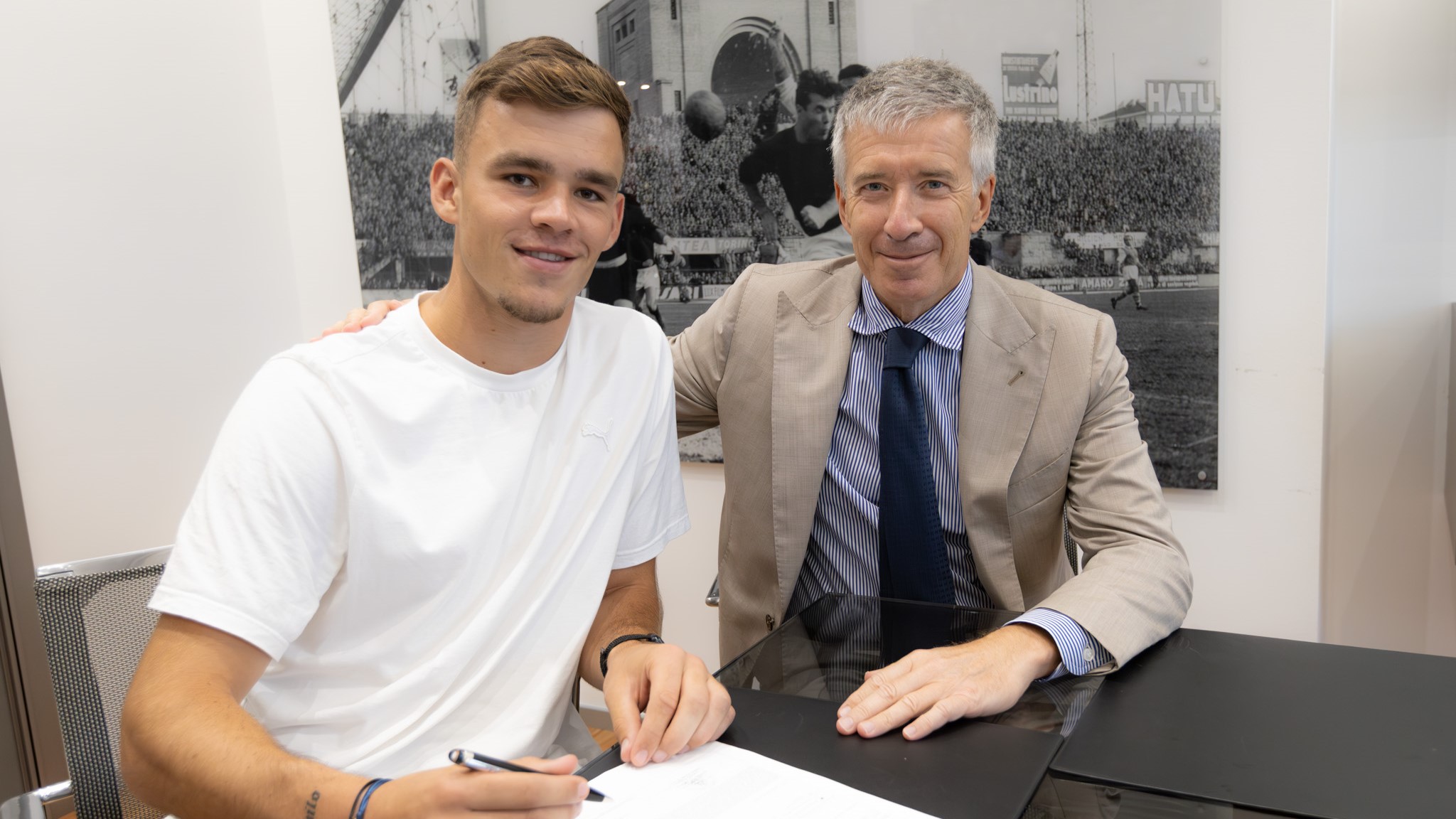 UFFICIALE - Thijs Dallinga è un nuovo giocatore del Bologna