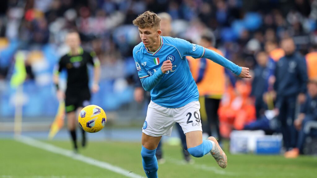 Napoli, accordo con l'Everton per la cessione di Lindstrøm: i dettagli