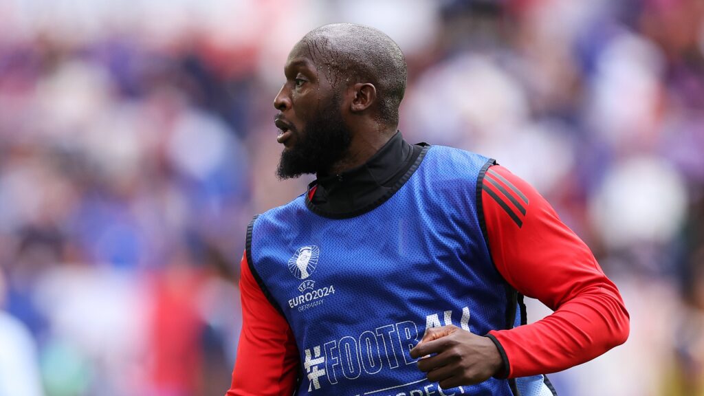 Napoli, domani le visite mediche di Lukaku: i dettagli dell'affare