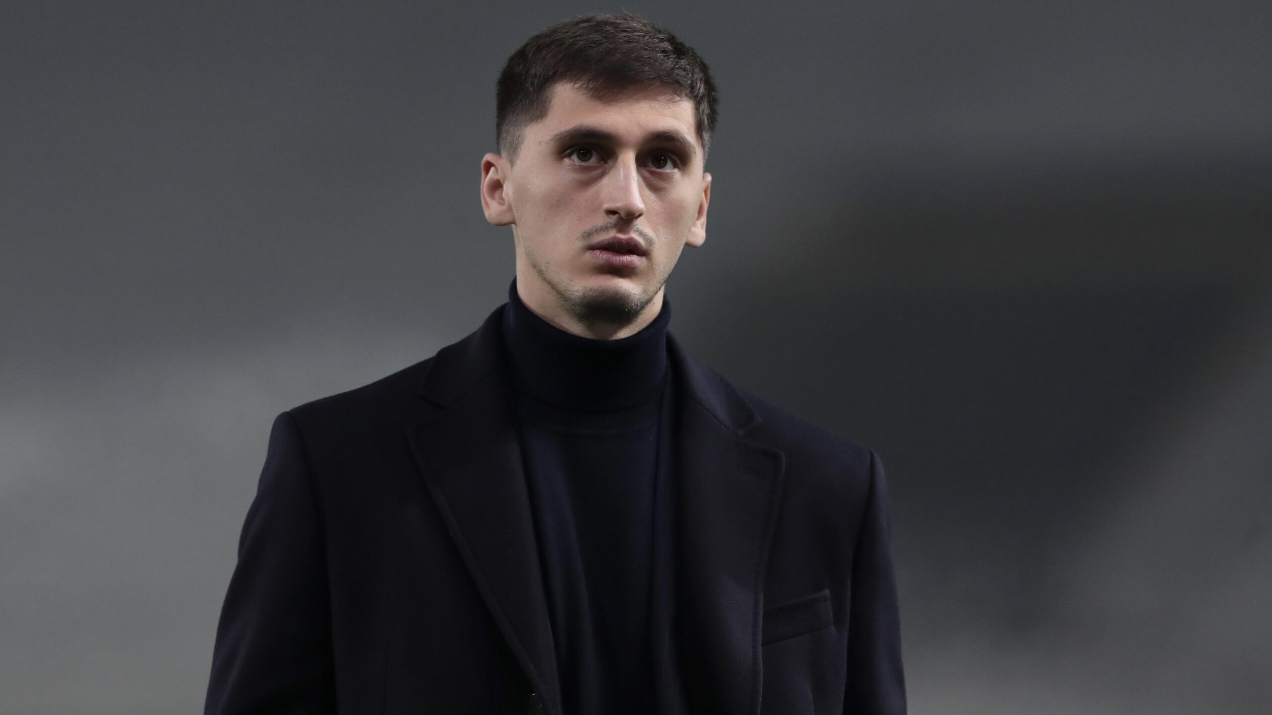 Roma, Kumbulla lascia in prestito: va all'Espanyol