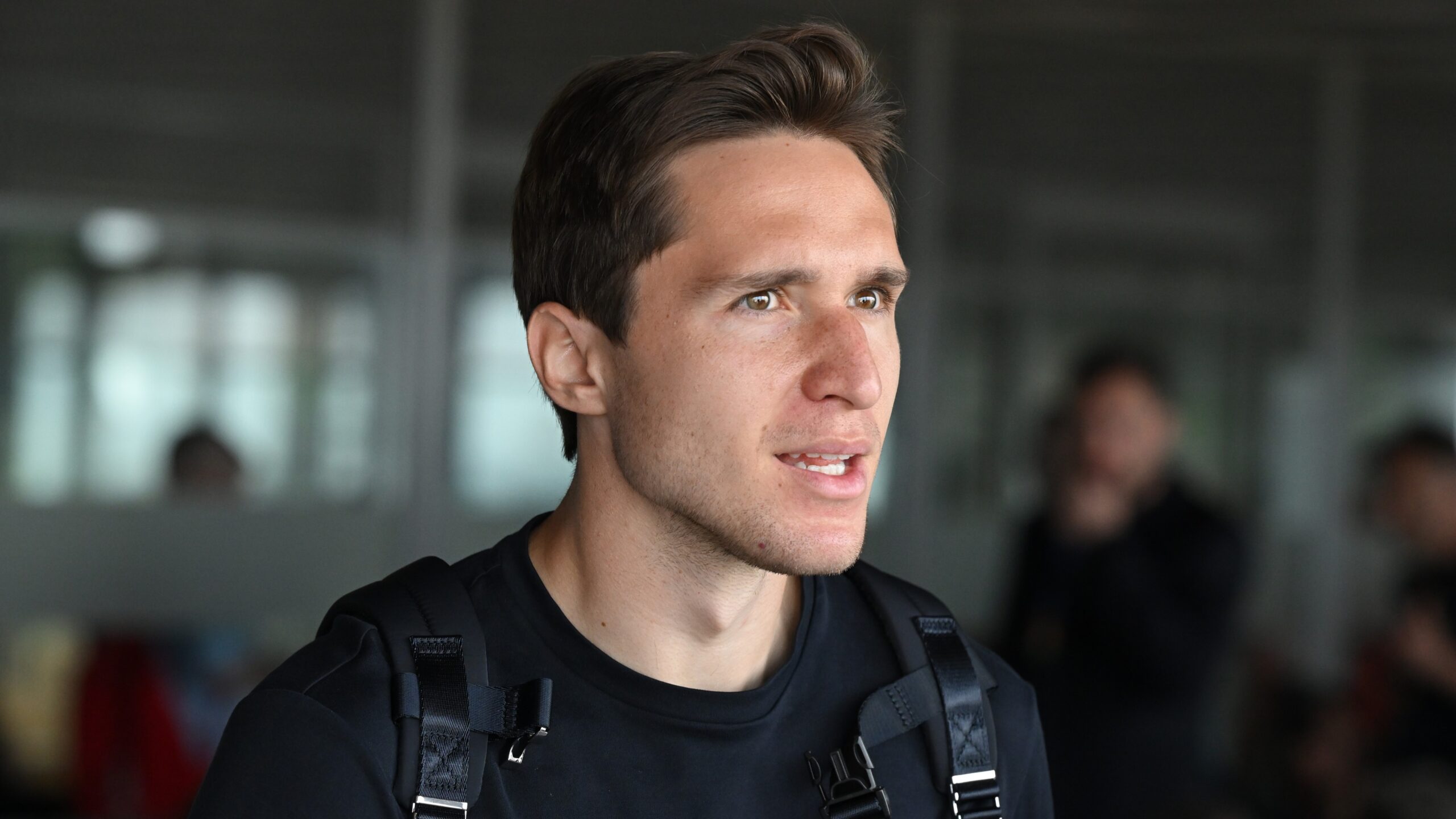Juventus, l'agente di Chiesa avvia i contatti con il Barcellona