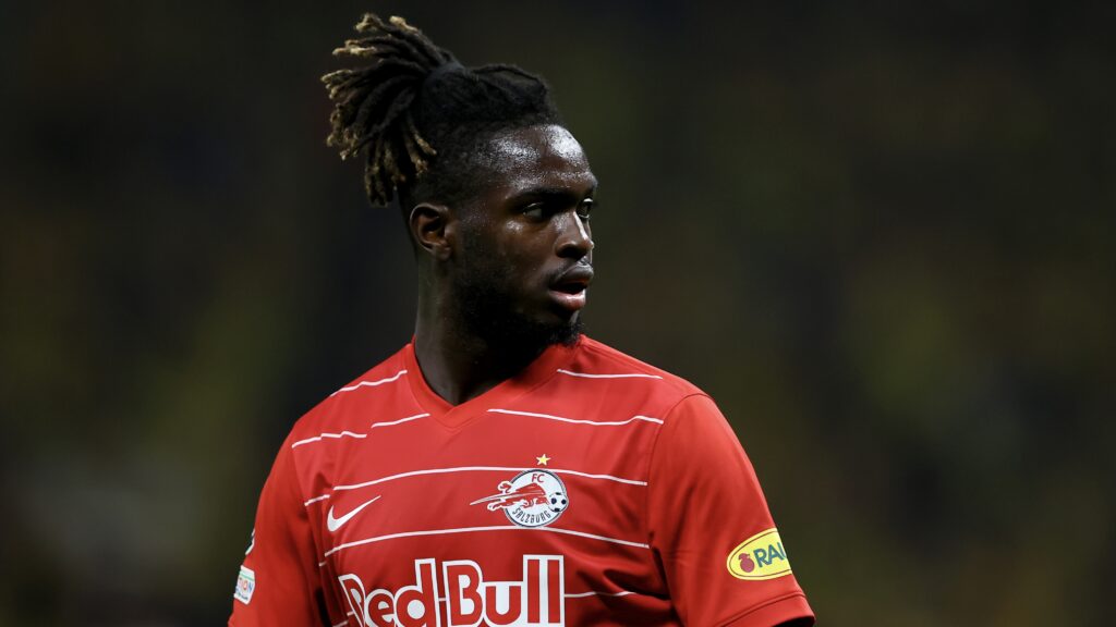 Salisburgo, Oumar Solet ha rescisso il contratto: la situazione
