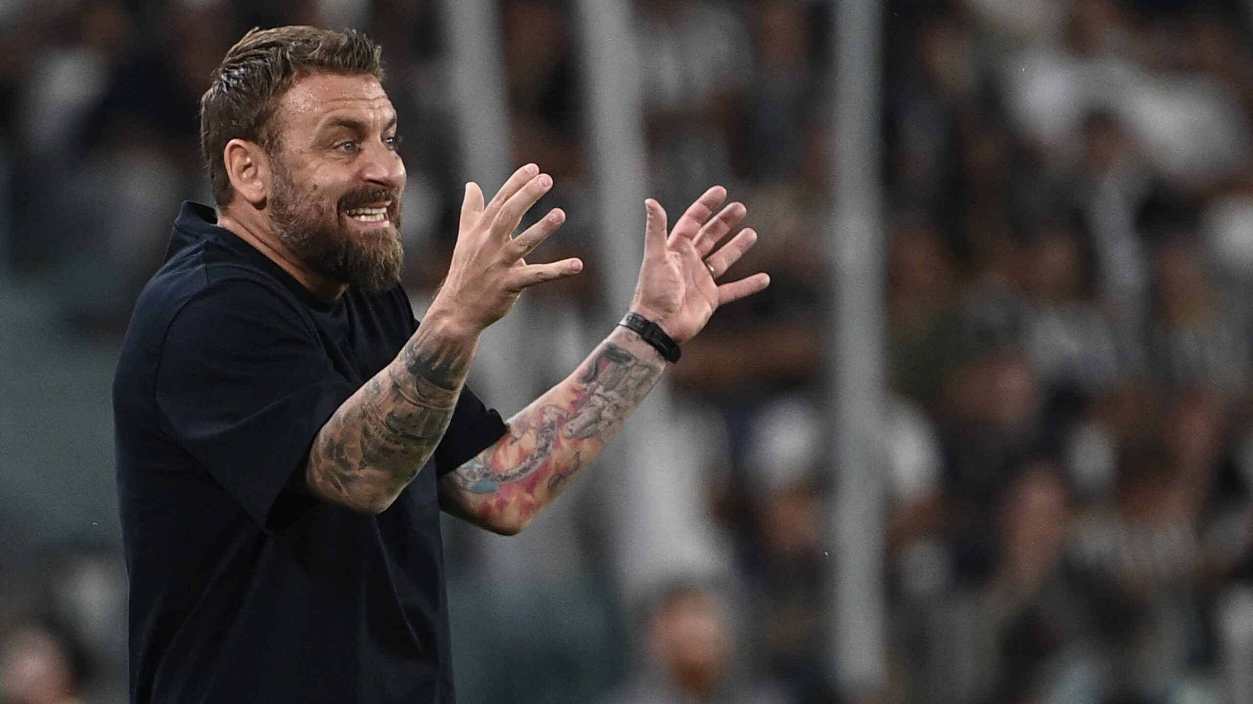 De Rossi: "Dovbyk? Sta bene e giocherà"