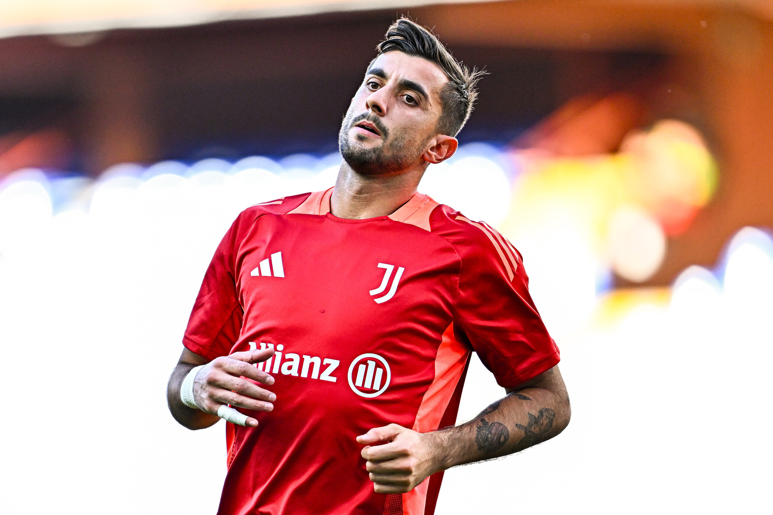 Juventus, il Genoa vuole il ritorno di Perin: la situazione