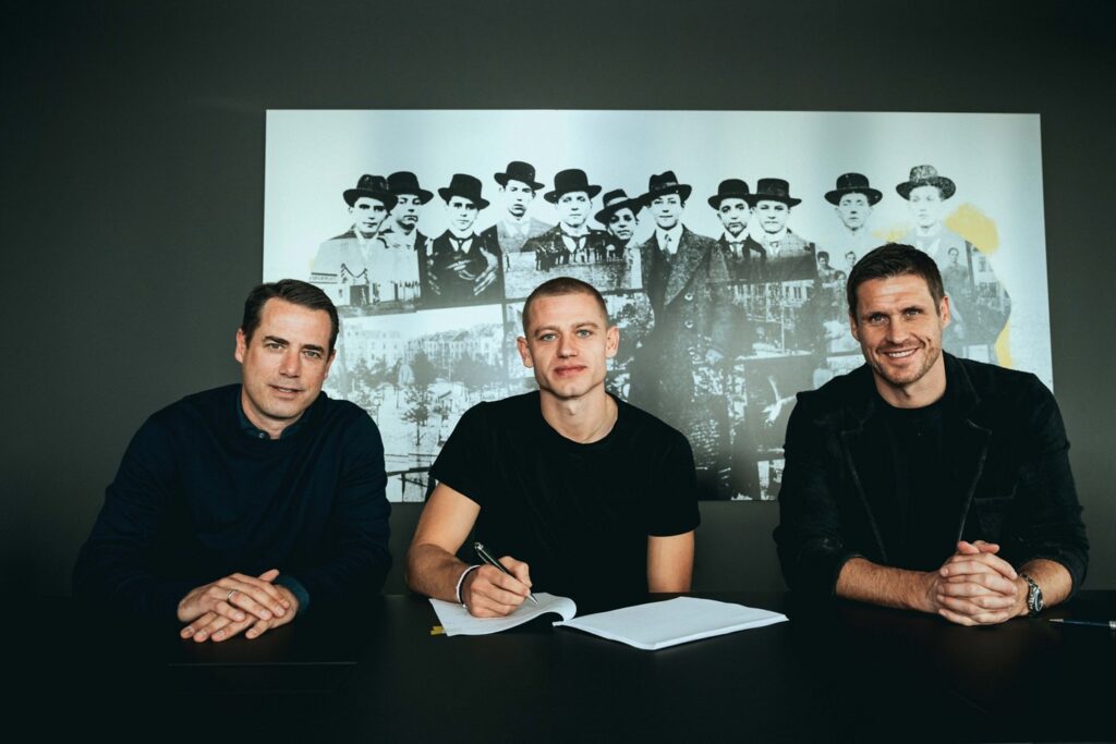 Borussia Dortmund, ufficiale il rinnovo di Ryerson: il comunicato
