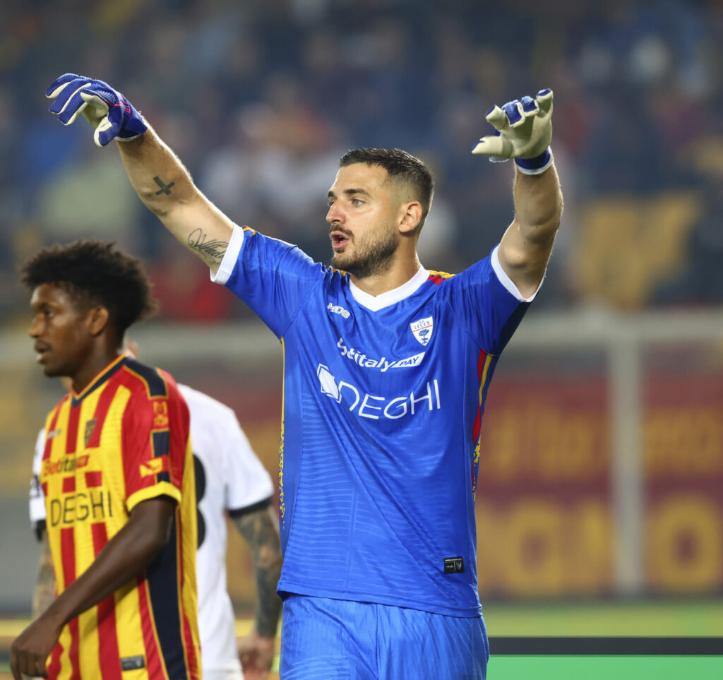 Lecce, Falcone: "Siamo col mister, ora dobbiamo solo lavorare"