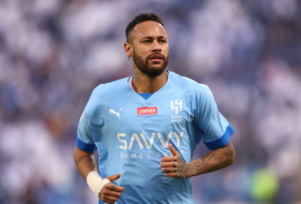Neymar, il papà anticipa l'addio? "Mio figlio a zero è un regalo per tutti"