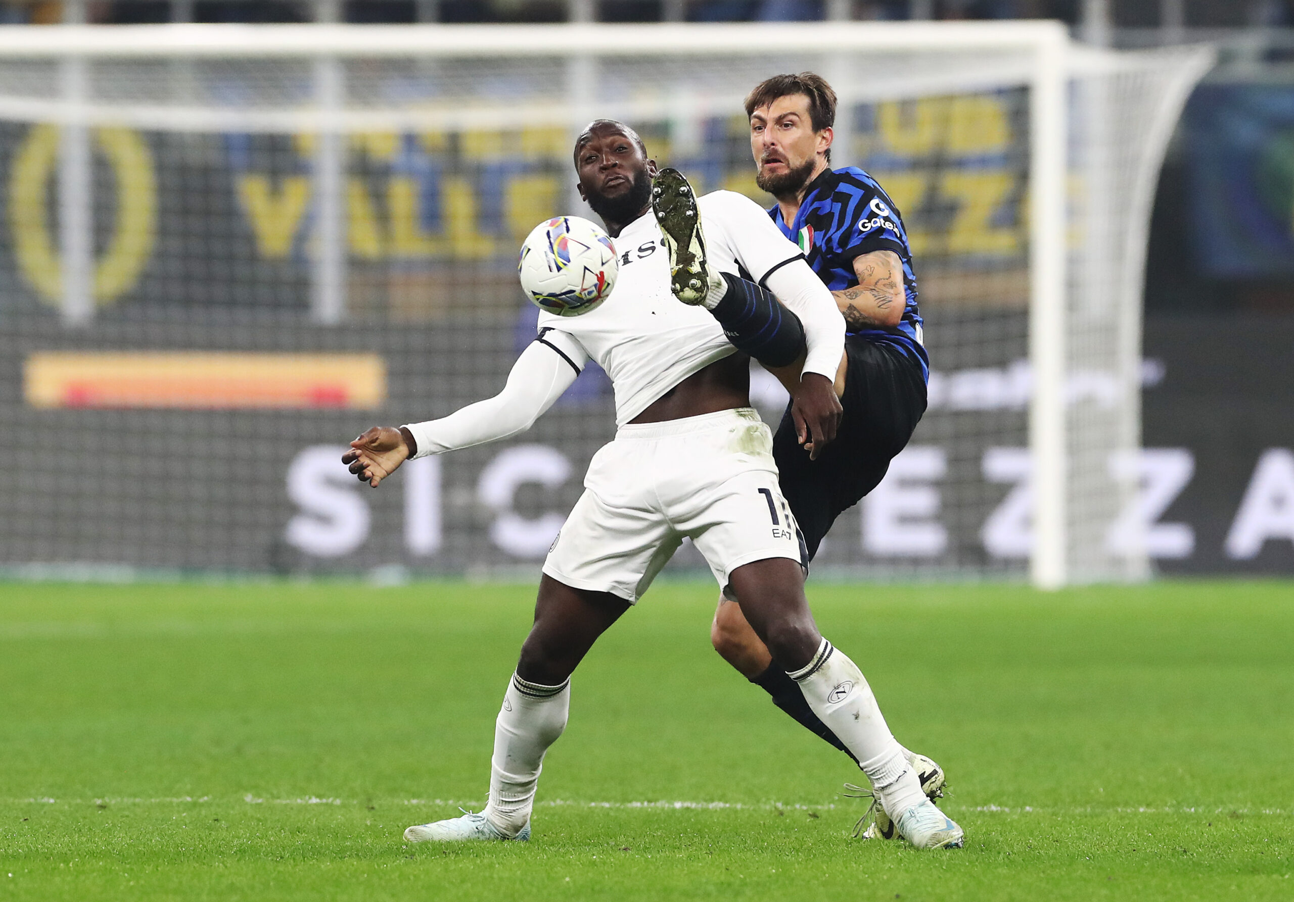 Inter, società multata per i cori contro Lukaku: la cifra
