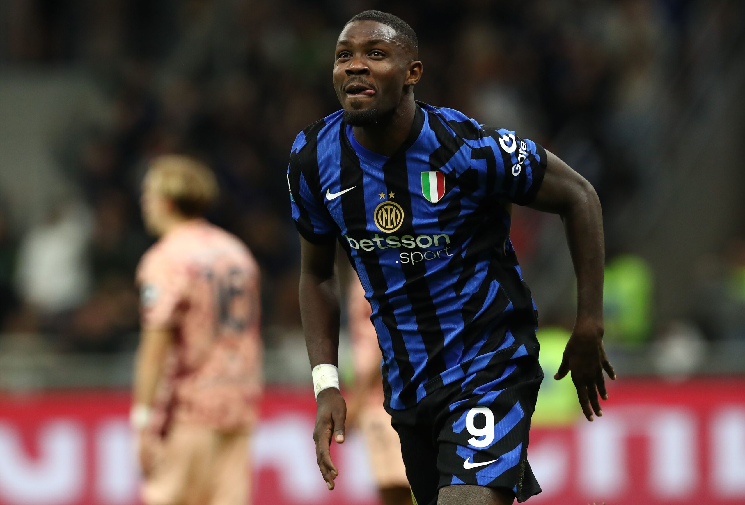 Inter, Thuram: "La mia crescita è un mix di tante cose belle. Abbiamo obiettivi importanti in futuro"