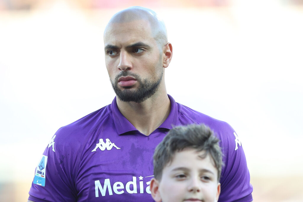 Fiorentina, l'ex Amrabat: "Avevo diverse offerte, ma ho fatto bene a scegliere il Fenerbahçe. Mourinho? Siamo entrambi determinati a vincere"