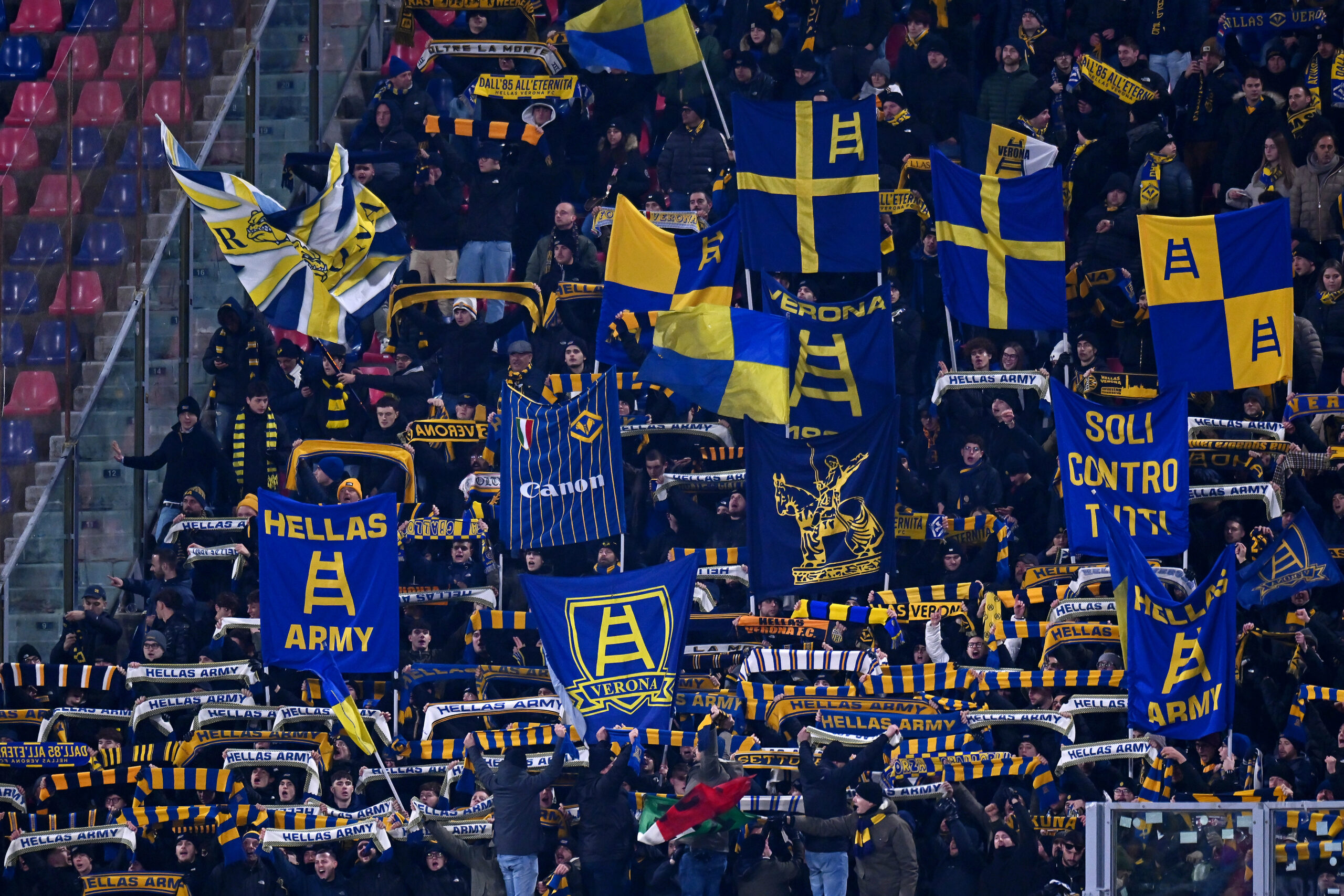 Napoli, vietata la trasferta ai tifosi del Verona: ecco il motivo