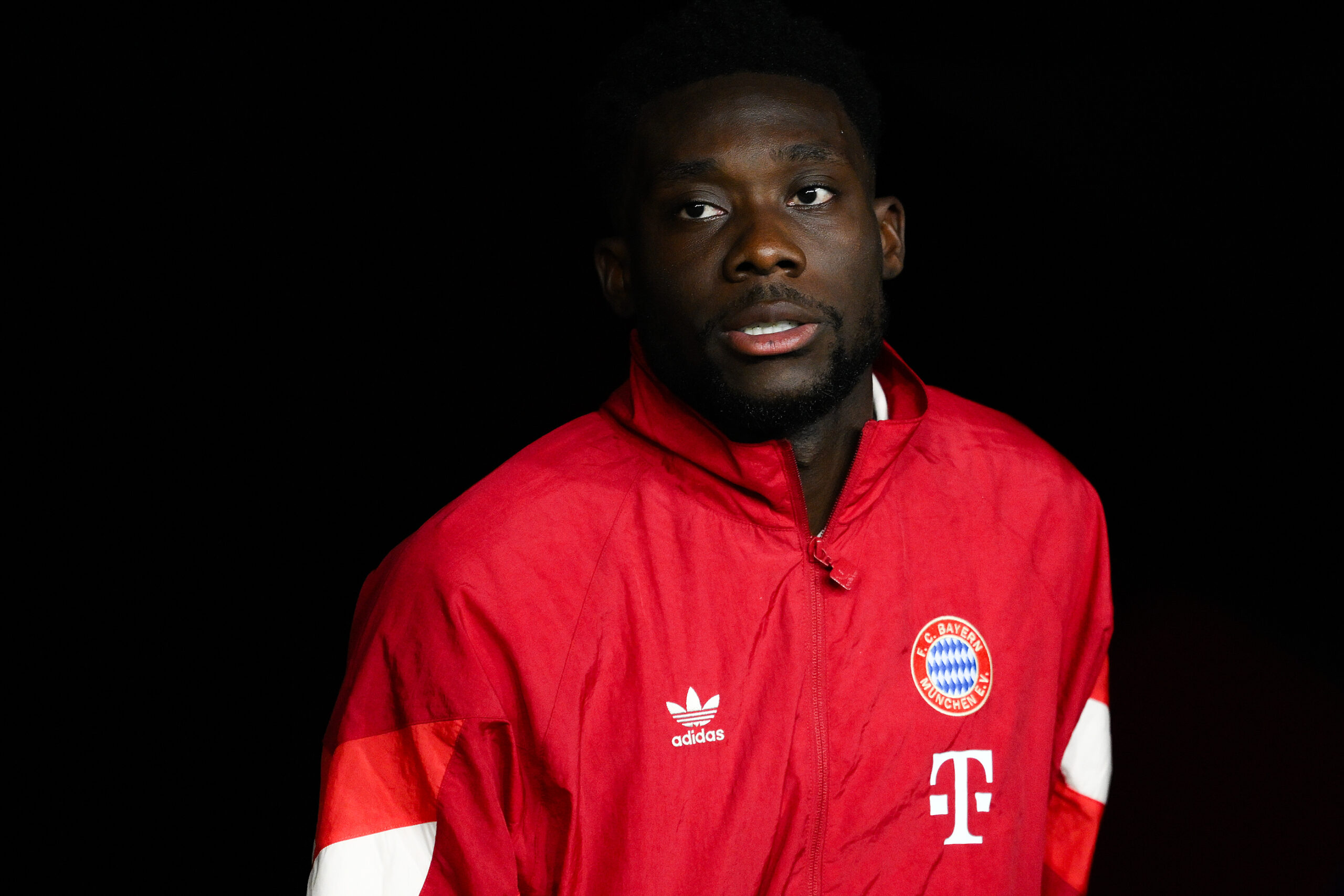 Davies, niente Real Madrid! Rinnova con il Bayern fino al 2030