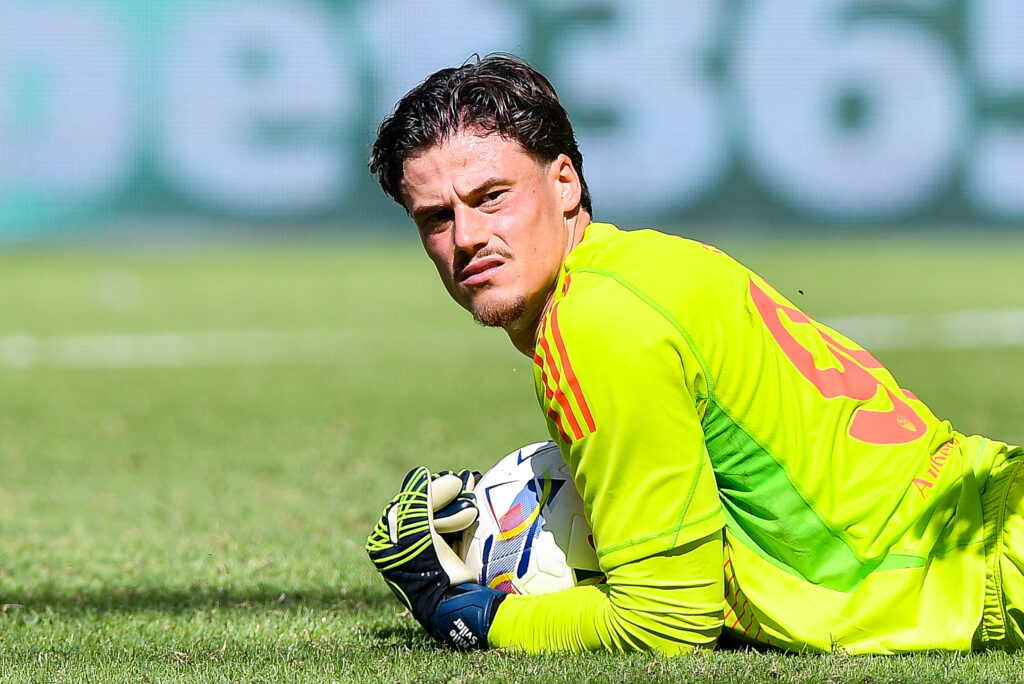 Roma, nessun accordo per il rinnovo di Svilar: la situazione