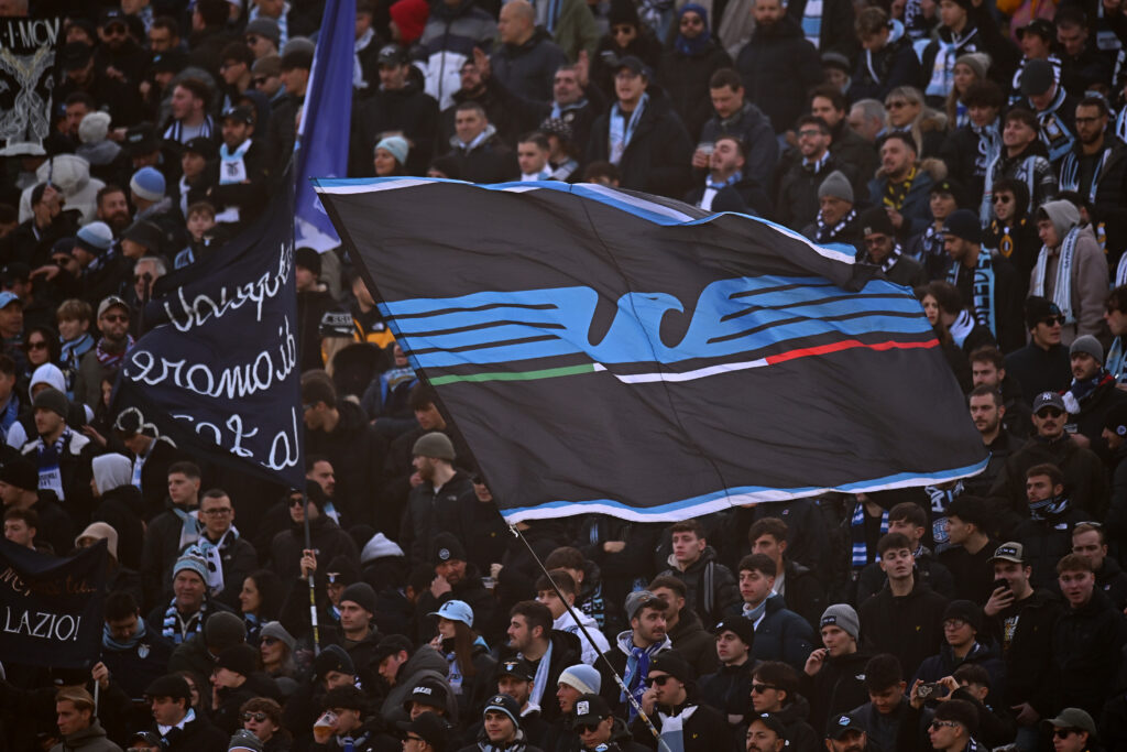 Scontri tra 150 ultras di Lazio e Real Sociedad: paura a Roma, tre accoltellati