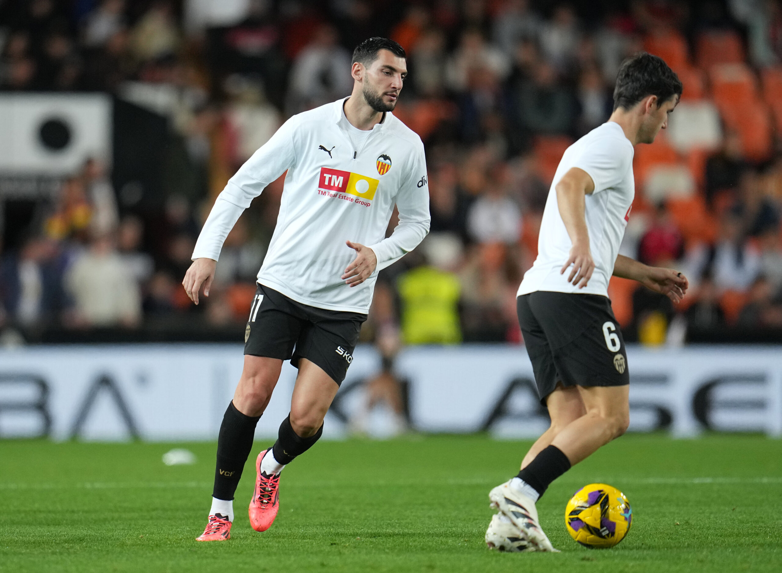 Fiorentina, proposto Rafa Mir del Valencia: il punto