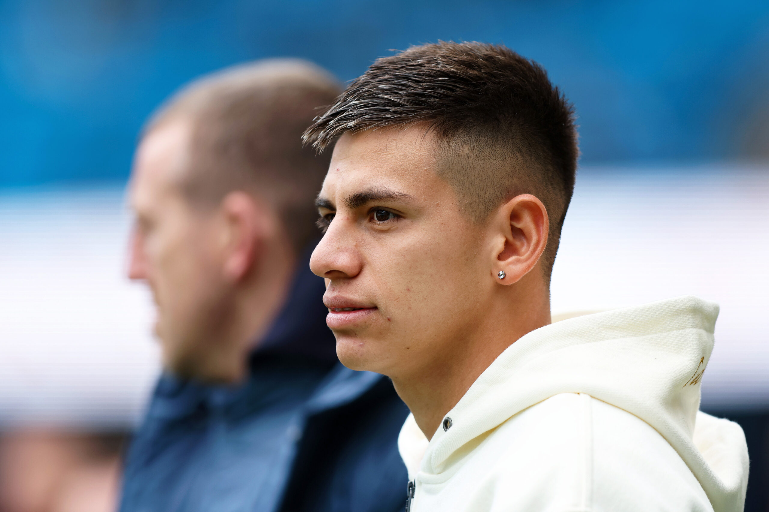 Nuova pretendente per Echeverri: c'è l'offerta del Dortmund al City! I dettagli