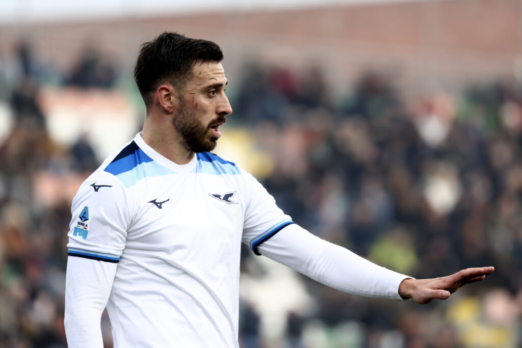 Real Madrid, occhi su Mario Gila della Lazio: la situazione