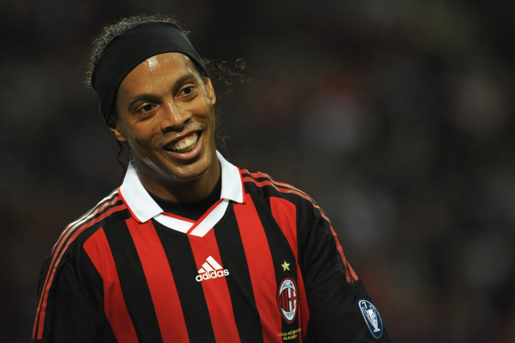 Milan, Ronaldinho: "Il Milan è una bella squadra. Leao? Il mio preferito"