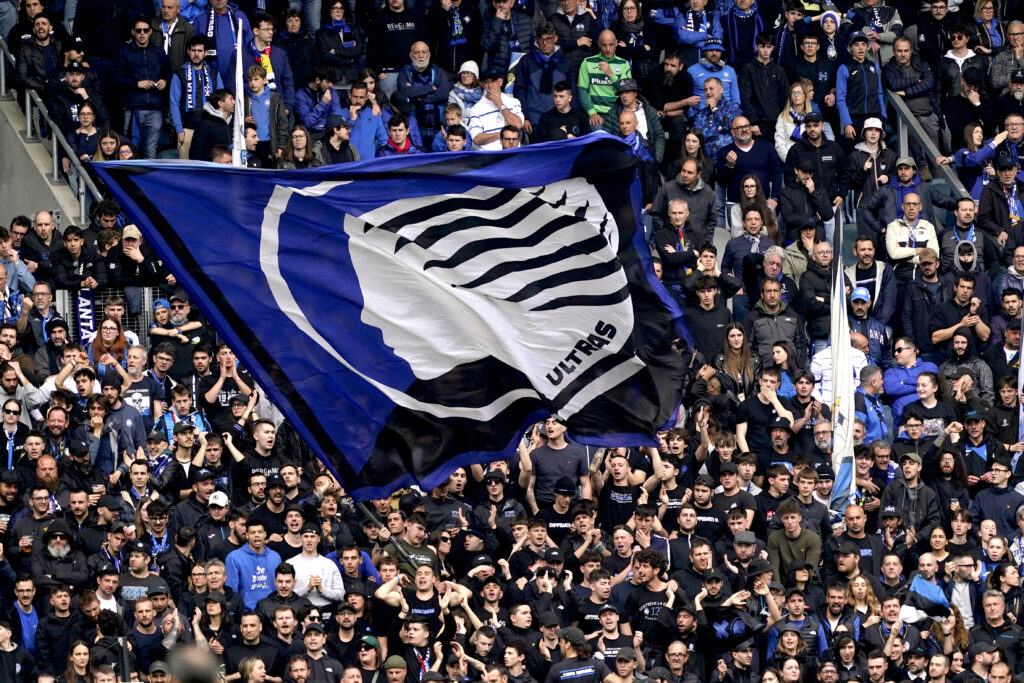 Atalanta-Lecce, la curva della Dea si schiera con i salentini: "Ancora una mancanza di rispetto"