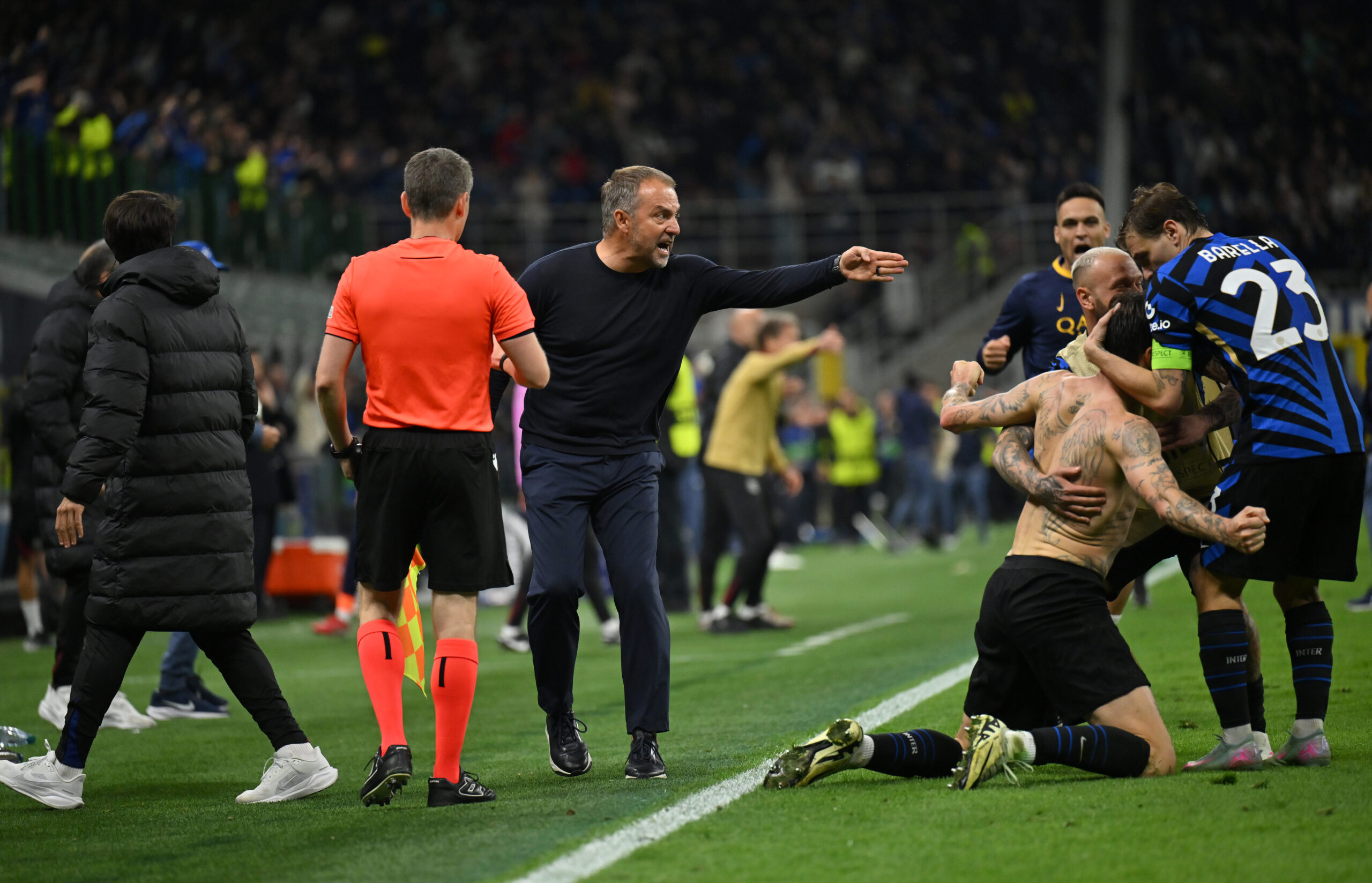 Barcellona, Flick sbotta: "Risultato ingiusto. Arbitraggio a favore dell'Inter"
