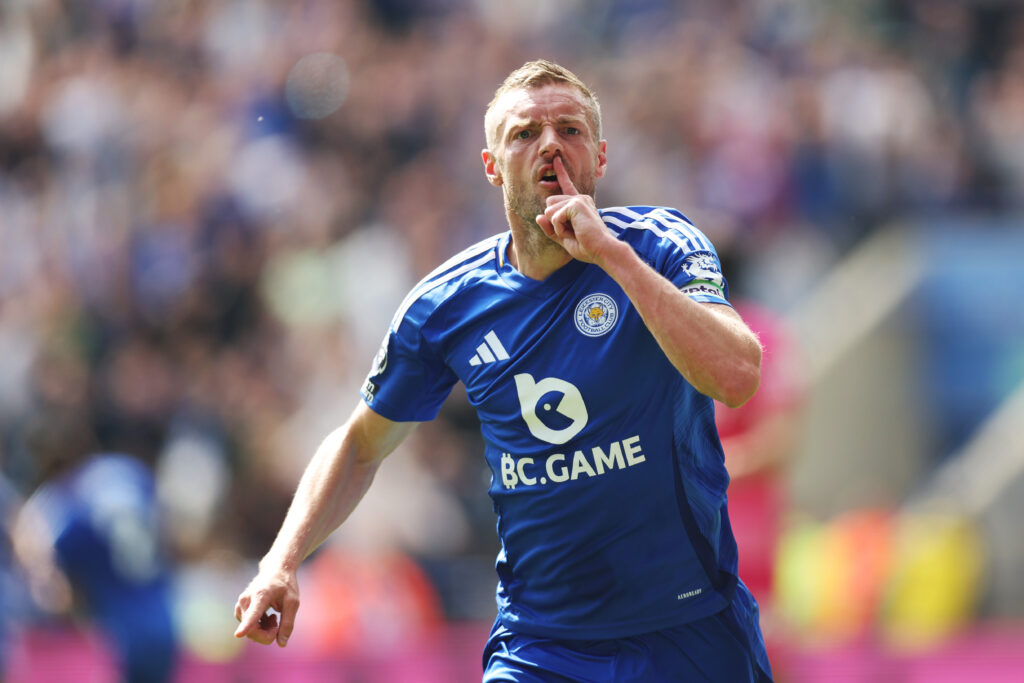 Leicester, infinito Jamie Vardy! Gol numero 200 alla sua ultima presenza con le Foxes