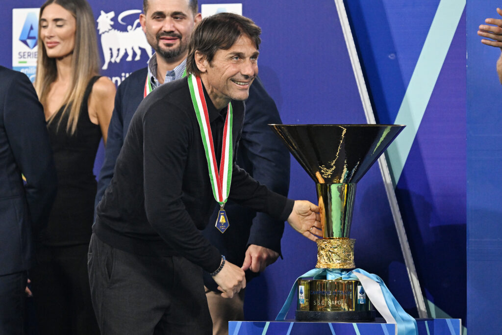 Napoli, Conte: "Non ho mai parlato con la Juve. Lukaku voleva solo il Napoli, con De Laurentiis..."