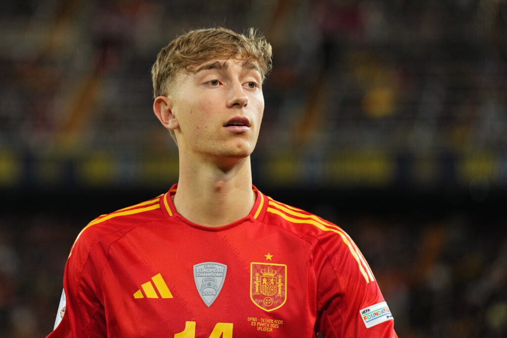 Real Madrid, è arrivato Dean Huijsen: firma e presentazione con il nuovo club