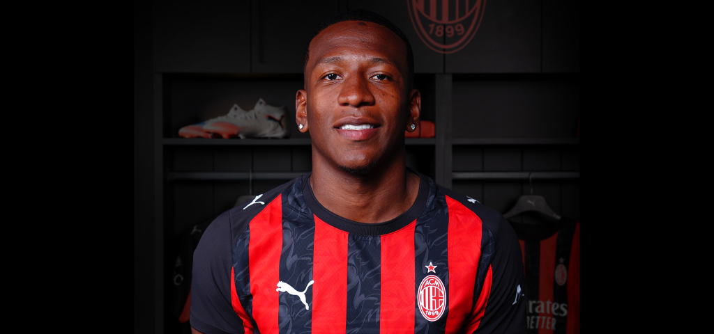 Milan, ufficiale l’arrivo di Estupinan dal Brighton: le cifre dell’affare