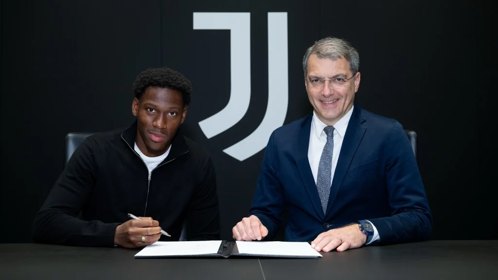 Juventus, David si presenta: "Una grandissima emozione. Dobbiamo puntare al massimo"