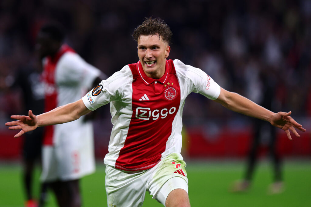 Ajax, Farioli vuole Kenneth Taylor al Porto: c'è la prima offerta