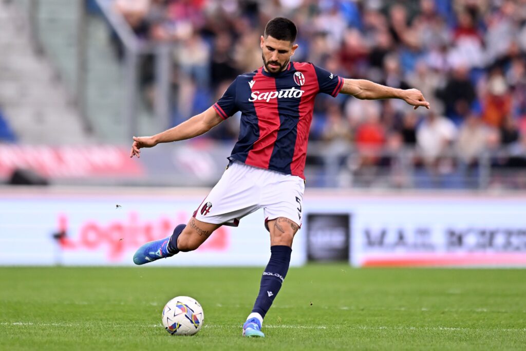 Bologna, ufficiale la cessione di Erlic al Midtylland: i dettagli