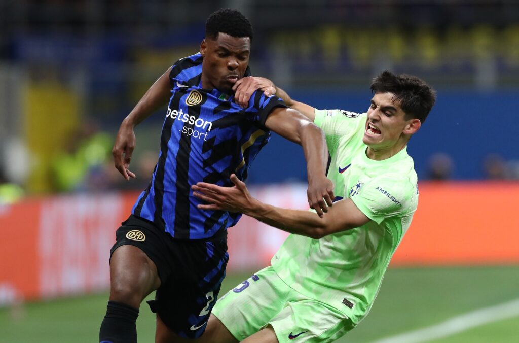 Inter, oggi scade la clausola di Dumfries: niente Barça per l'esterno