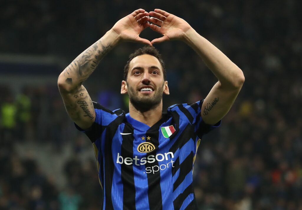 Inter, l'agente di Calhanoglu rompe il silenzio: "Hakan resterà in nerazzurro"