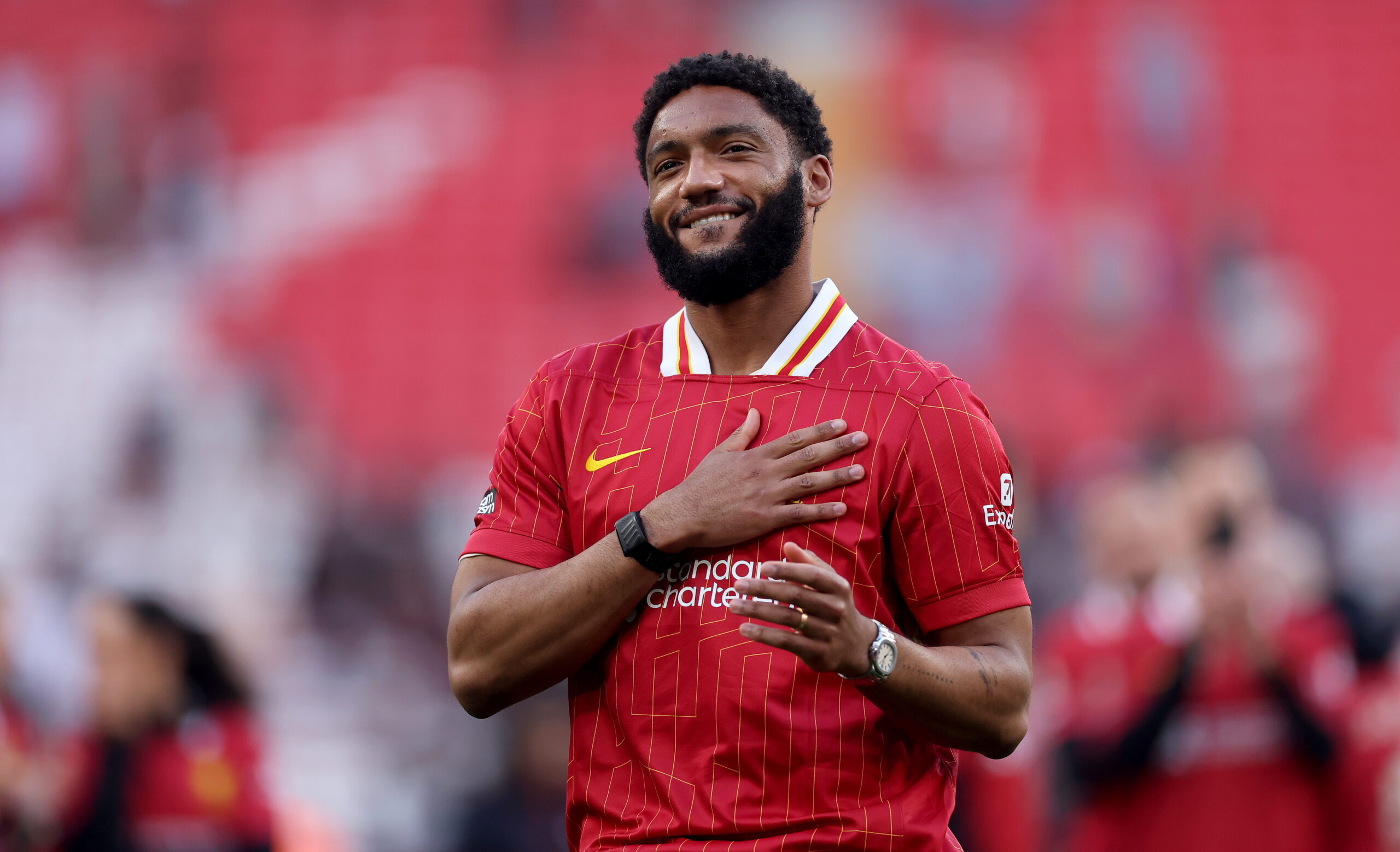 Milan, rebus in difesa: si valuta Joe Gomez oltre ad Akanji