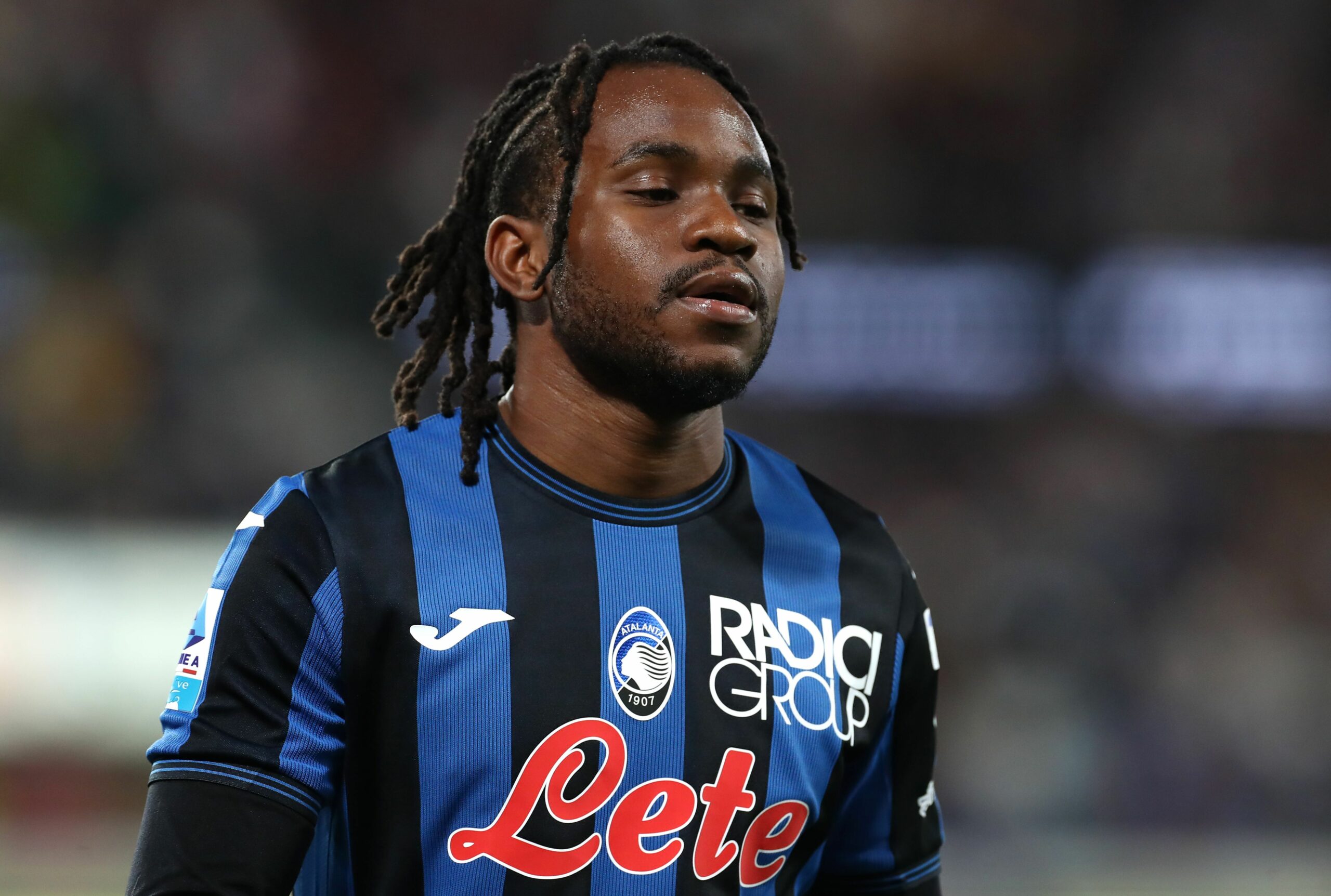 Atalanta, Lookman è ancora un caso! Il tifo attacca: " Reintegrato, ma resti un ingrato"