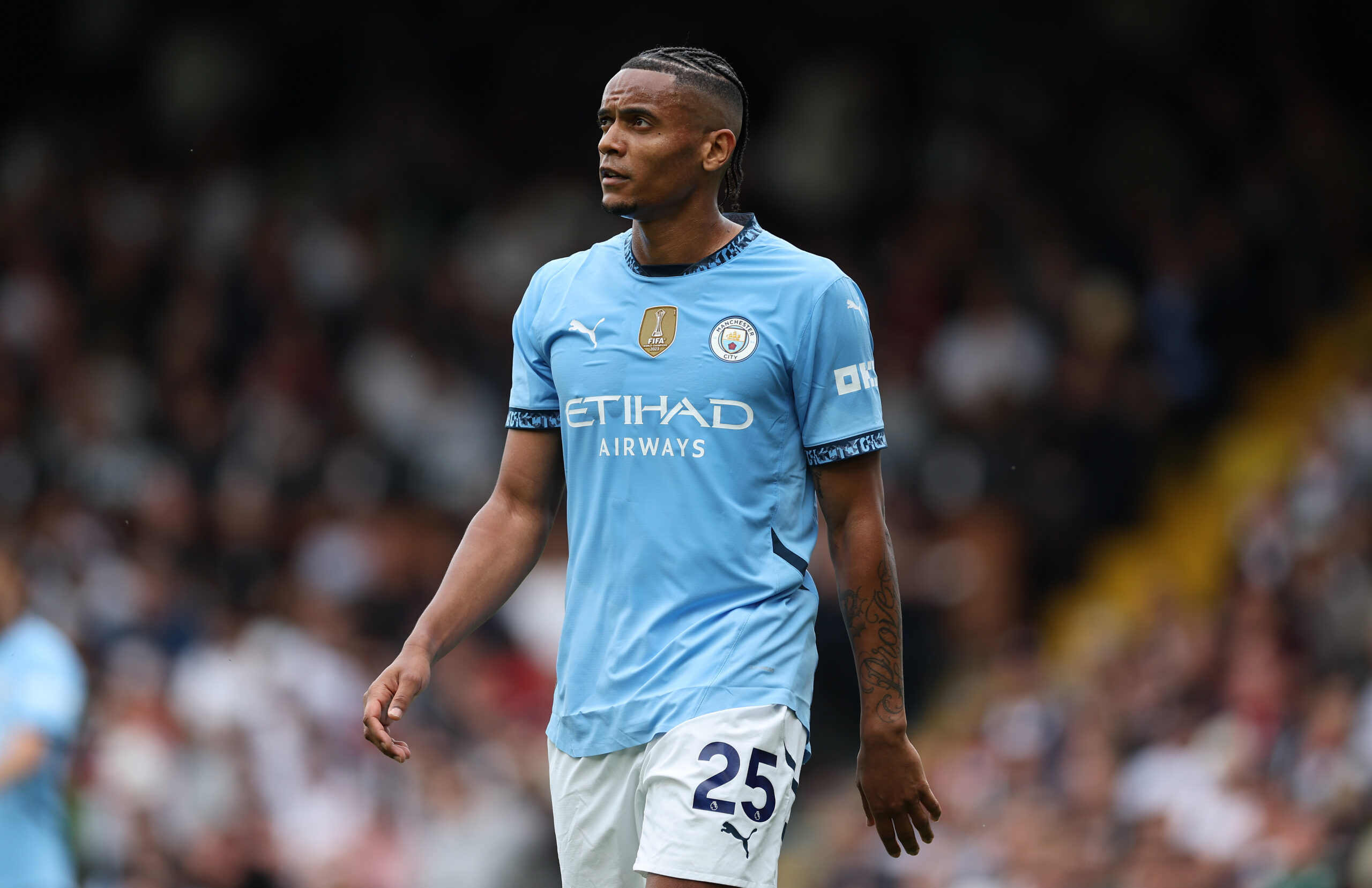 Inter, vicino l'arrivo di Akanji: cessione di Pavard slegata dallo svizzero