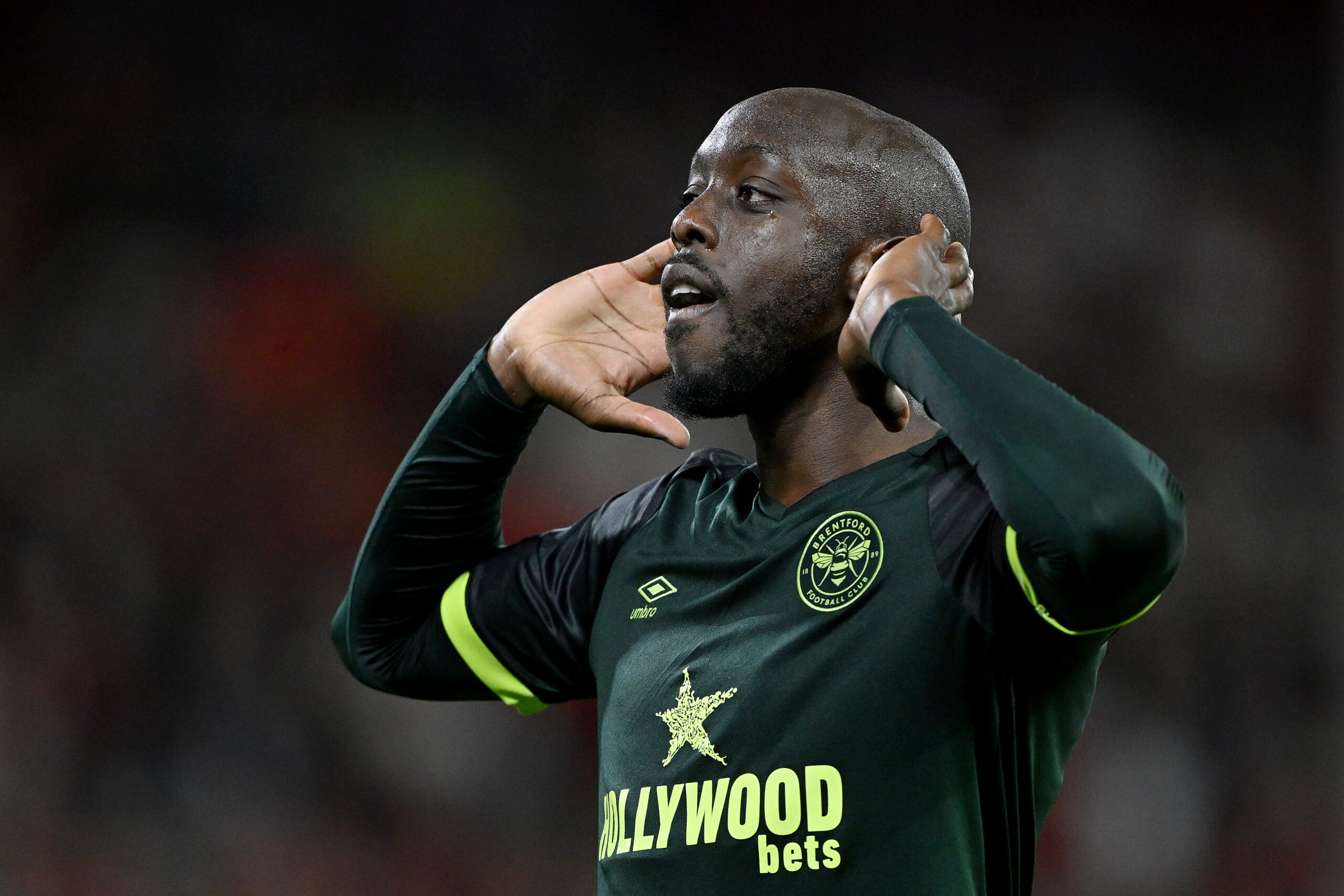 Newcastle, chisuo l'arrivo di Wissa del Brentford! Cifre e dettagli