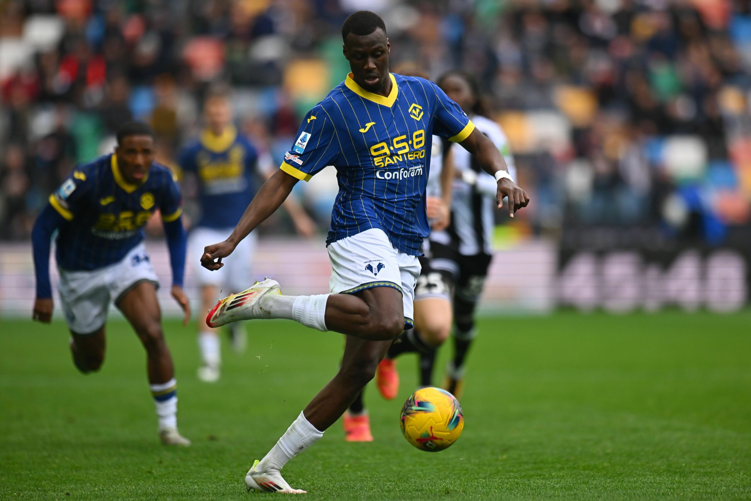 Niasse può già lasciare il Verona! Un club saudita piomba su di lui: la situazione