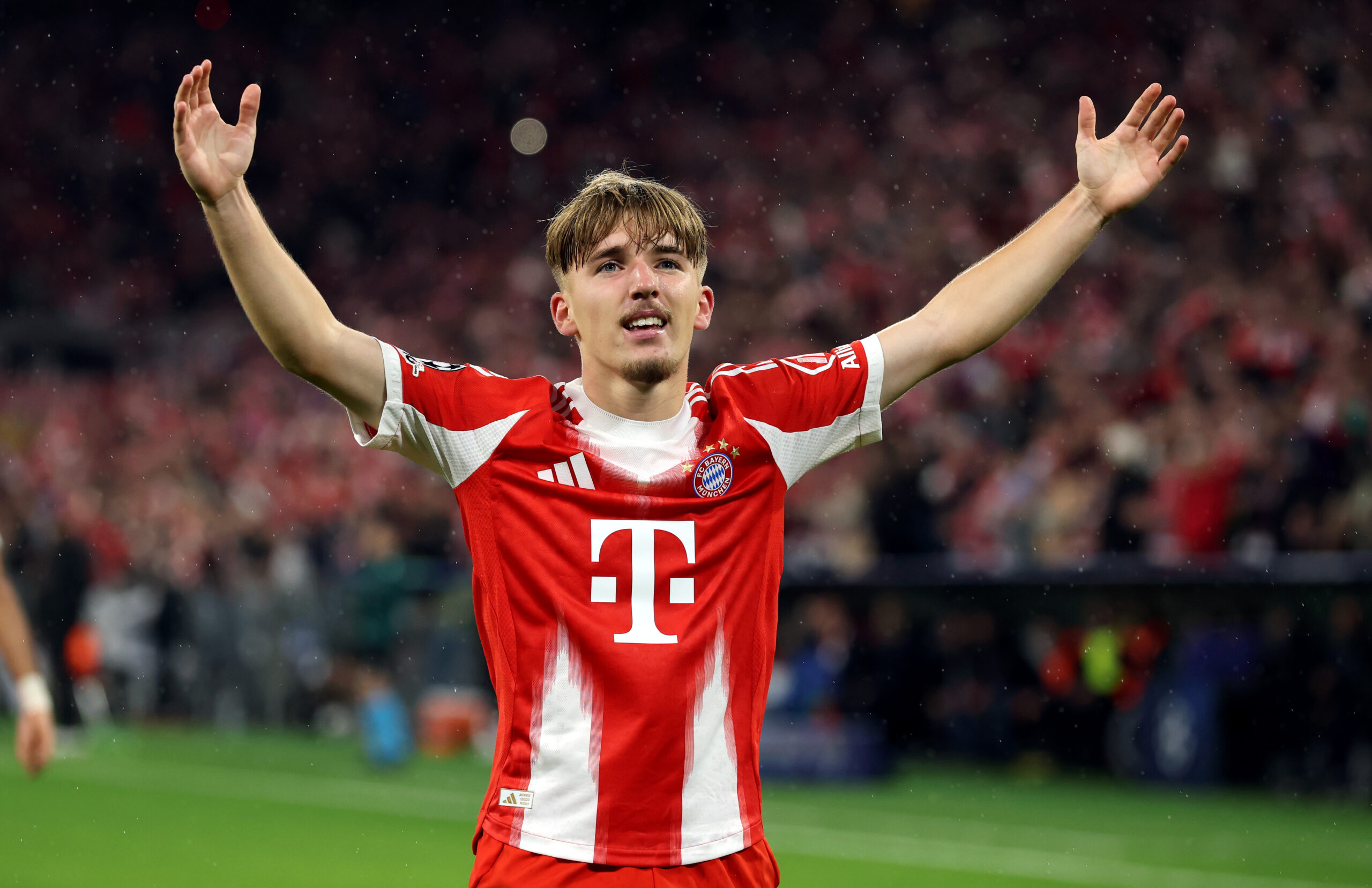 Bayern, esordio in Champions da sogno per Karl: gol dopo 5' per il classe 2008!