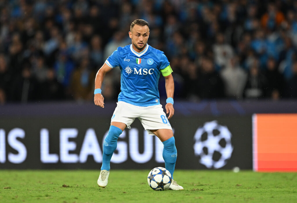 Lobotka via da Napoli? L'agente preoccupa: "Se resta ancora Conte..."