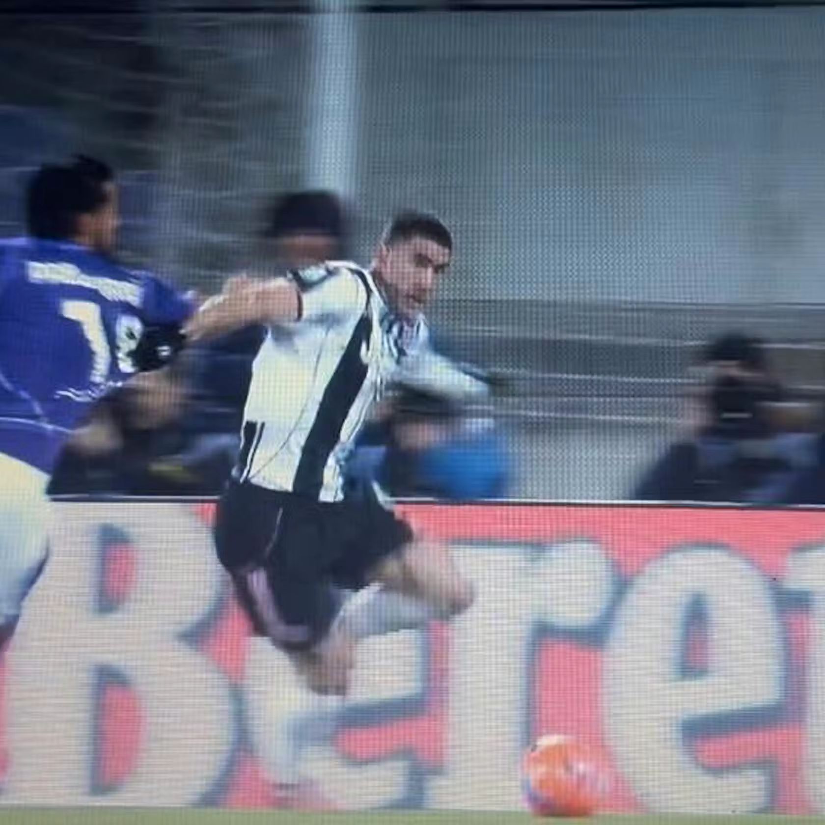 Juventus, era rigore su Vlahovic? Marelli: "Andava confermata la decisione di campo"