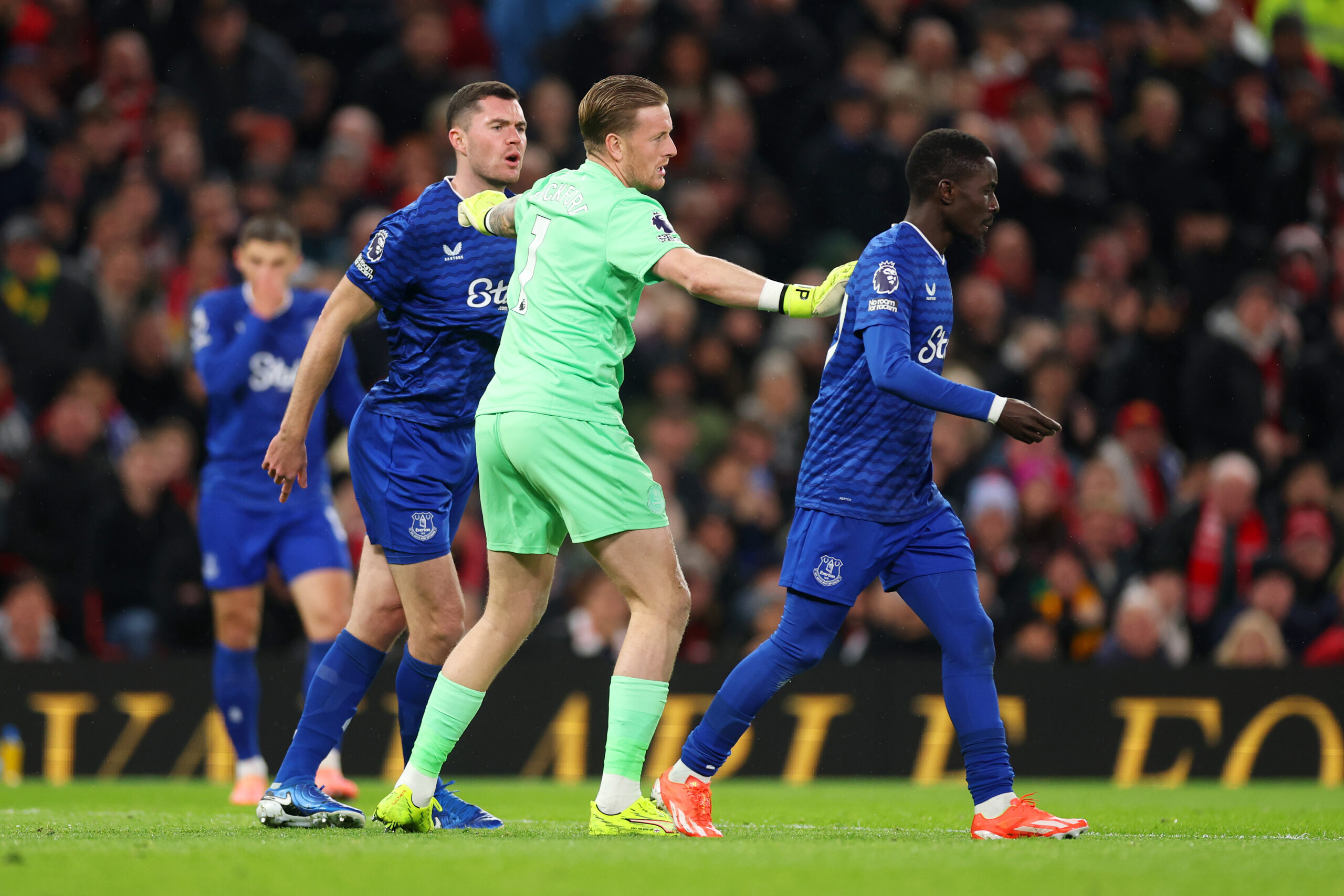 Everton come l'Inter per Lautaro-Conte: Gueye e Keane si scontrano sul ring e torna la pace