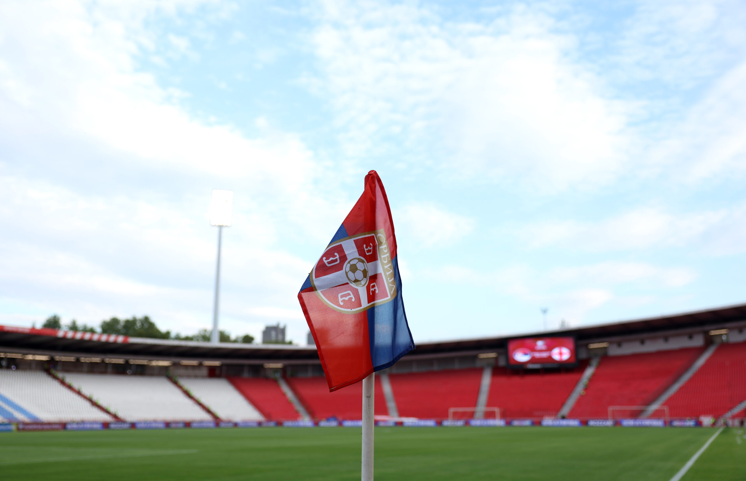 Tragedia nel calcio serbo: muore in campo Mladen Zizovic, allenatore del Radnicki 1923