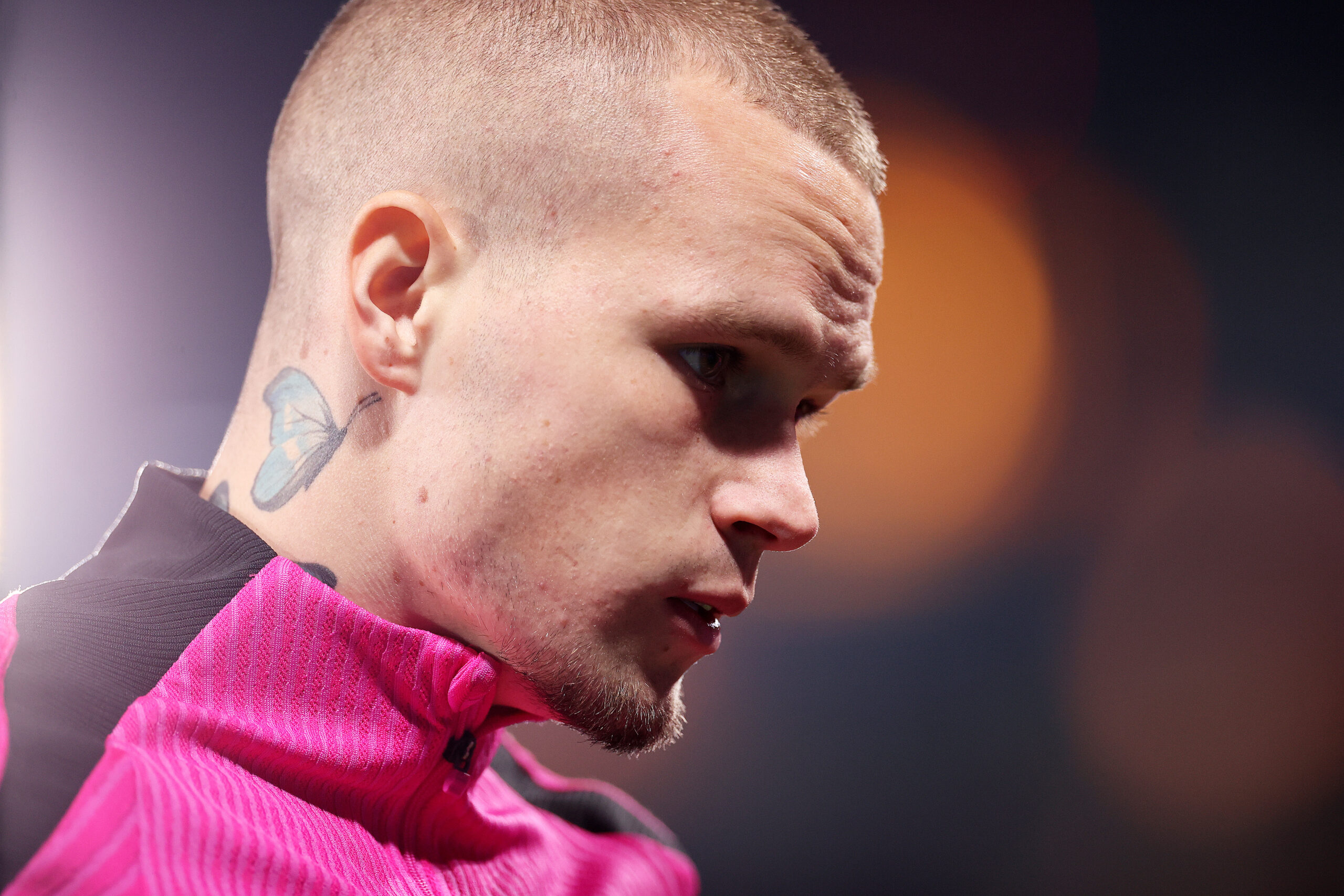 LONDON, ENGLAND - NOVEMBER 07: Mykhaylo Mudryk of Chelsea looks on during the warm up prior to the UEFA Conference League 2024/25 League Phase MD3 match between Chelsea FC and FC Noah at Stamford Bridge on November 07, 2024 in London, England. (Photo by Ryan Pierse/Getty Images)